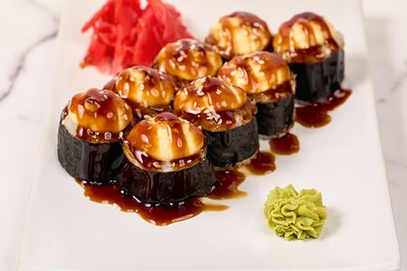 Запеченный с лососем