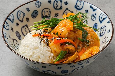 Карри Райс с креветками