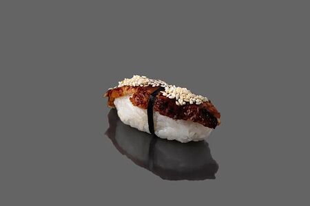 Нигири Угорь копченый