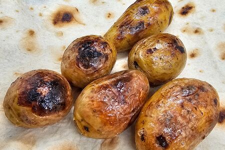 Картофель на мангале
