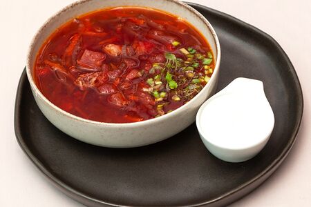 Борщ с брискетом