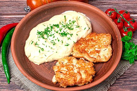 Котлеты из рубленного куриного филе с пюре