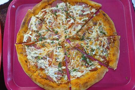 Пицца с говядиной Восток