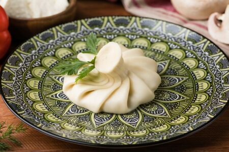 Хинкали с сыром и грибами