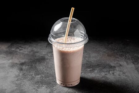 Шоколадный молочный коктейль