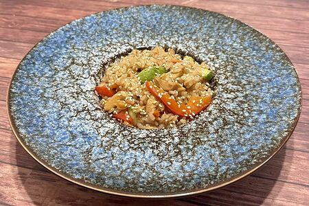 Рис с курицей и овощами