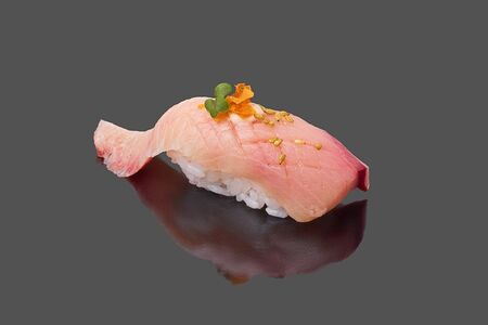 Суши-нигири Хамачи