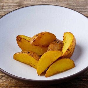 Картофельные дольки в кожуре