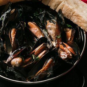 Черноморские мидии в сливочном соусе