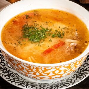 Куриный суп с лапшой