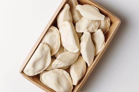 Вареники с картошкой и шкварками