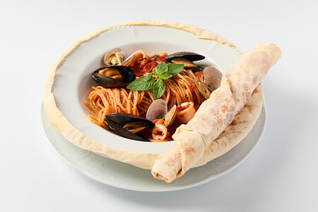 Спагетти с морепродуктами