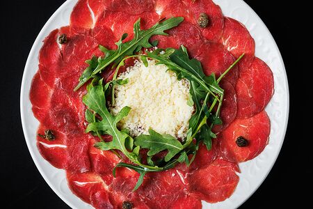 Карпаччо из говяжей вырезки