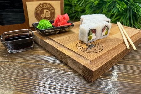 Ролл Дайкон