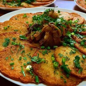 Драники с луком и грибами