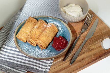 Блинчики с малиной