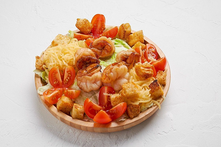 Салат Цезарь с креветками