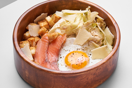 Цезарь с лососем