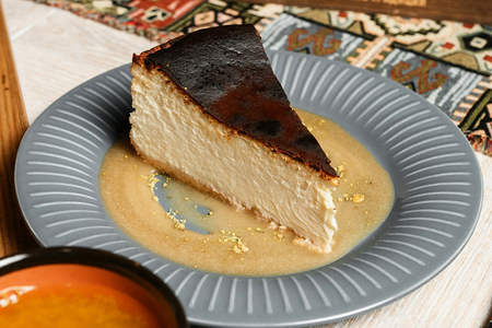 Чизкейк Сан-Себастьян