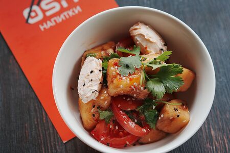 Салат с хрустящими баклажанами 