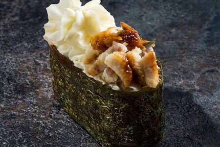 Суши Фила с угрем