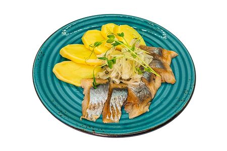 Сельдь с гарниром