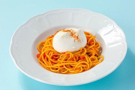 Паста с бурратой