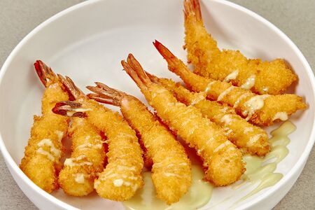 Креветки панко с соусом