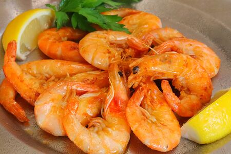 Креветки королевские жареные