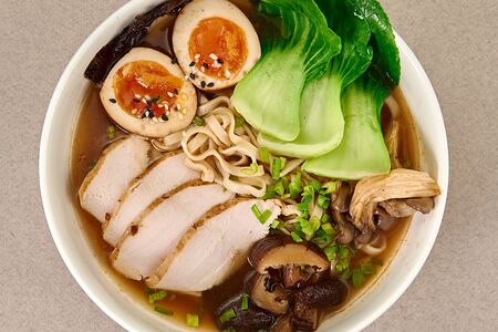 Рамен с курицей