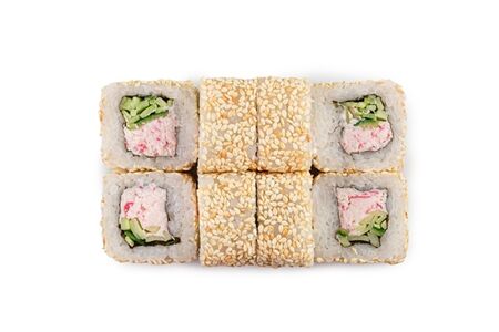 Ролл Калифорния в кунжуте