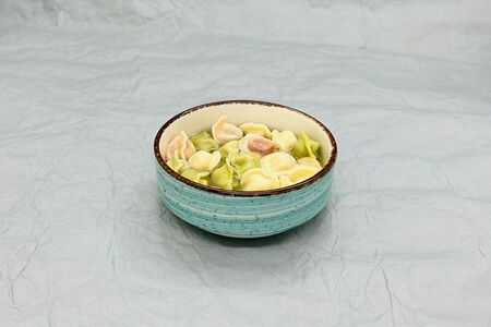 Пельмени из индейки в бульоне