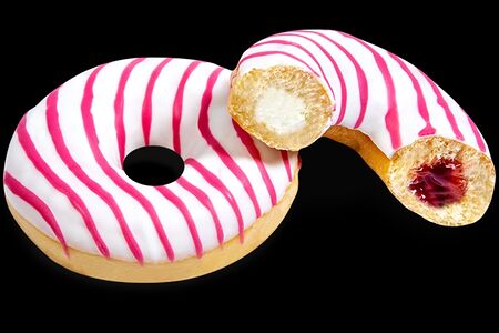 Донат Панна котта с малиной