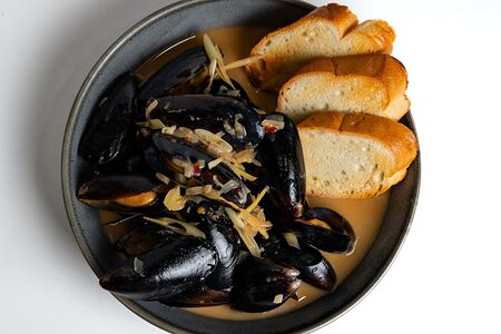 Мидии в тайском стиле