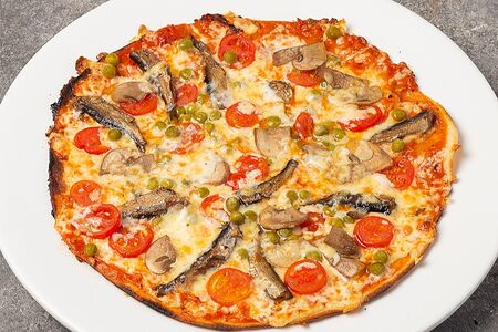 Пицца со шпротами