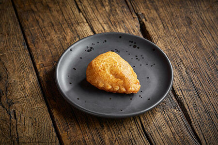 Пирожок с мясом