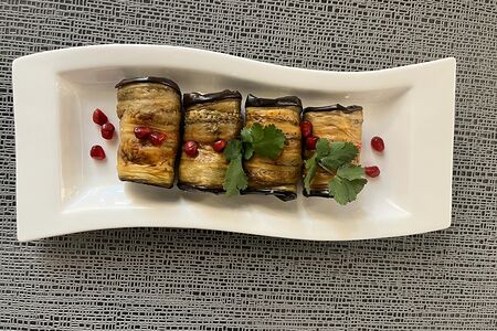 Рулетики с баклажанами по-грузински