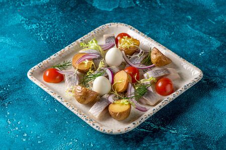 Сельдь с картофелем