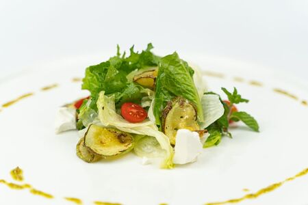 С цукини, брынзой и мятой