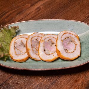 Հավի ռուլետ բաստուրմայով