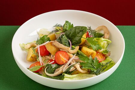 Салат по-деревенски с грибами