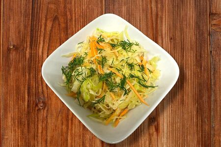 Салат из свежей капусты