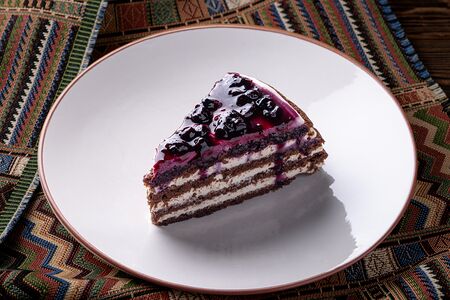 Сметанник с черной смородиной 