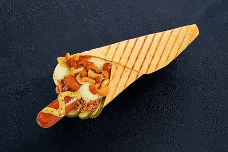 Русский кулек с картошкой и опятами