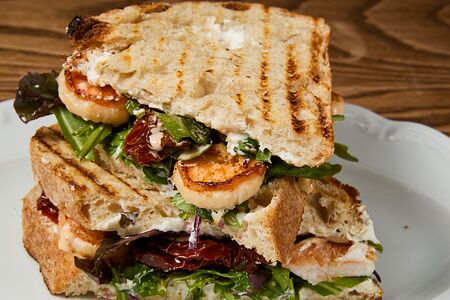 Сэндвич с креветками 