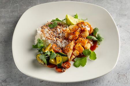 Окунь в кисло-сладком соусе