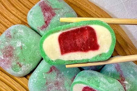 Японский десерт моти "Мохито с клубникой"