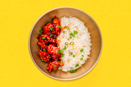 Корейский чикен с рисом в кисло сладком соусе