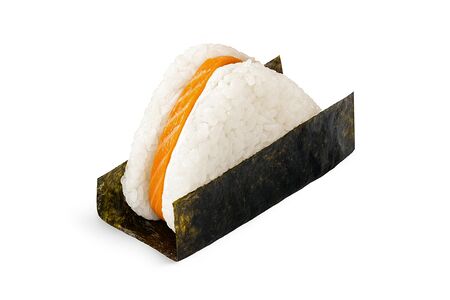 Онигири с лососем