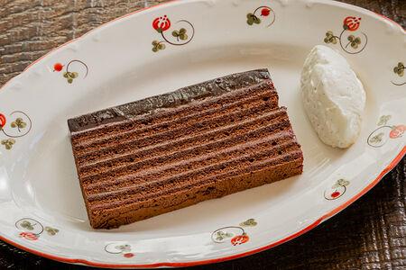 Шоколадный торт с кремом маскарпоне